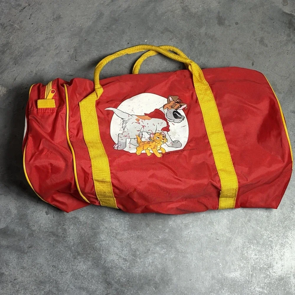 VTG 1988 Disney Oliver & Company Movie Promo Nylon Duffle Gym Bag Red Kid Rare
